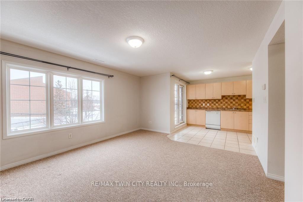 Photo 9 of Unit A7, 12 Holborn Drive, Kitchener, Stanley Park — HOMEH