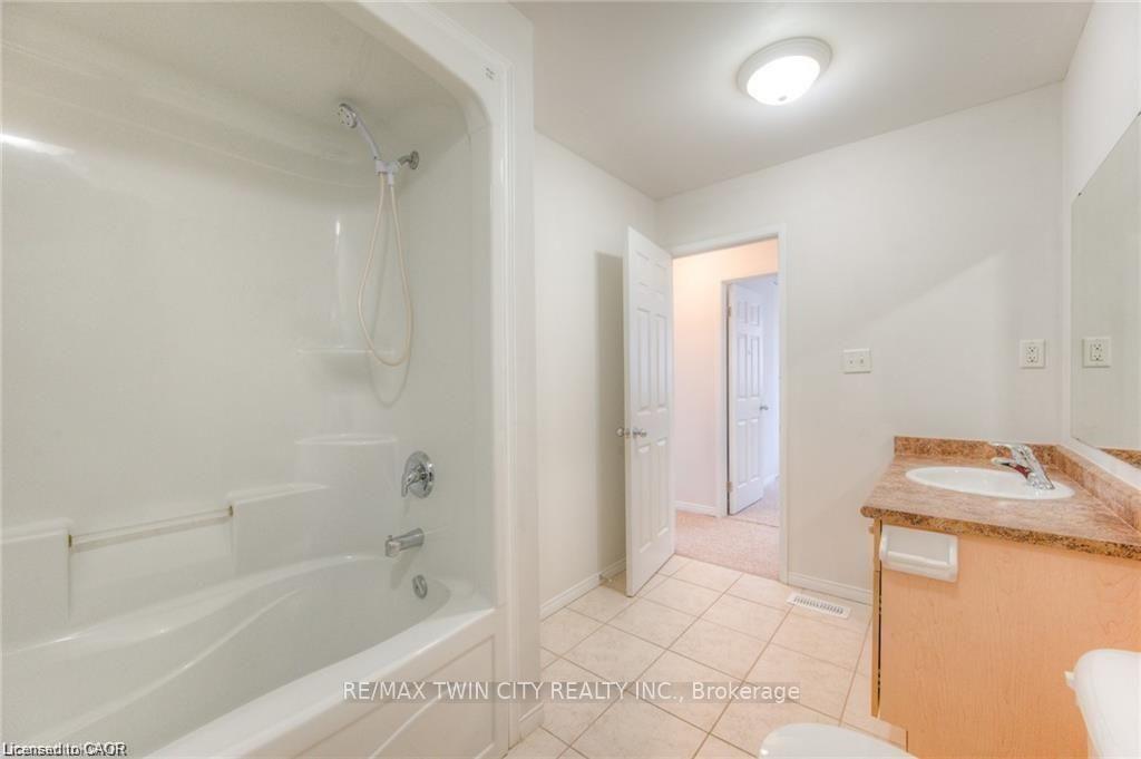 Photo 20 of Unit A7, 12 Holborn Drive, Kitchener, Stanley Park — HOMEH