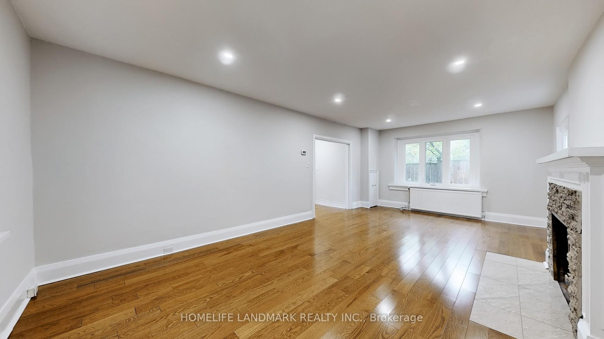 Photo 10 of 107 Lawrence Crescent, Toronto, Lawrence Park South — HOMEH
