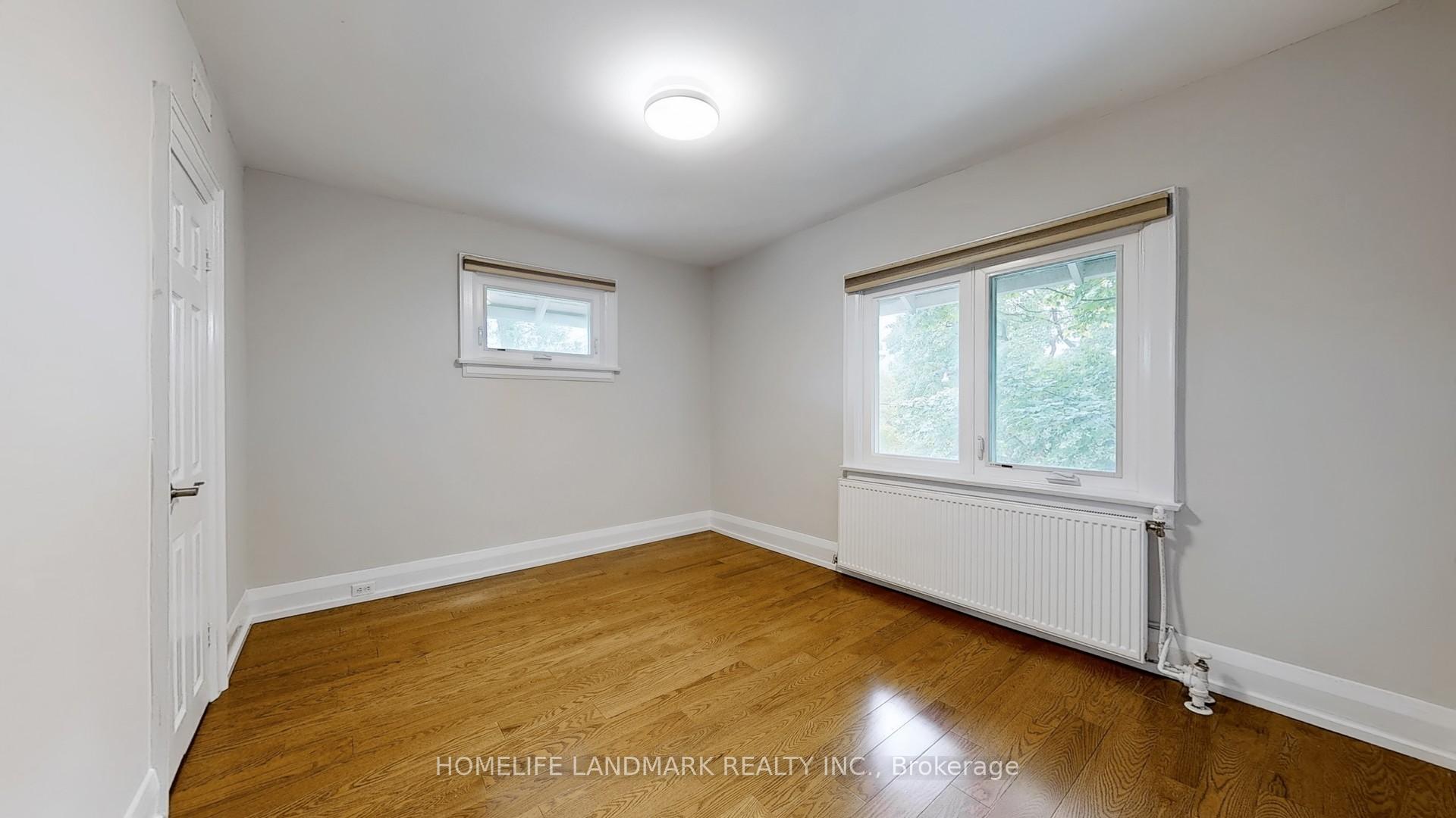 Photo 28 of 107 Lawrence Crescent, Toronto, Lawrence Park South — HOMEH