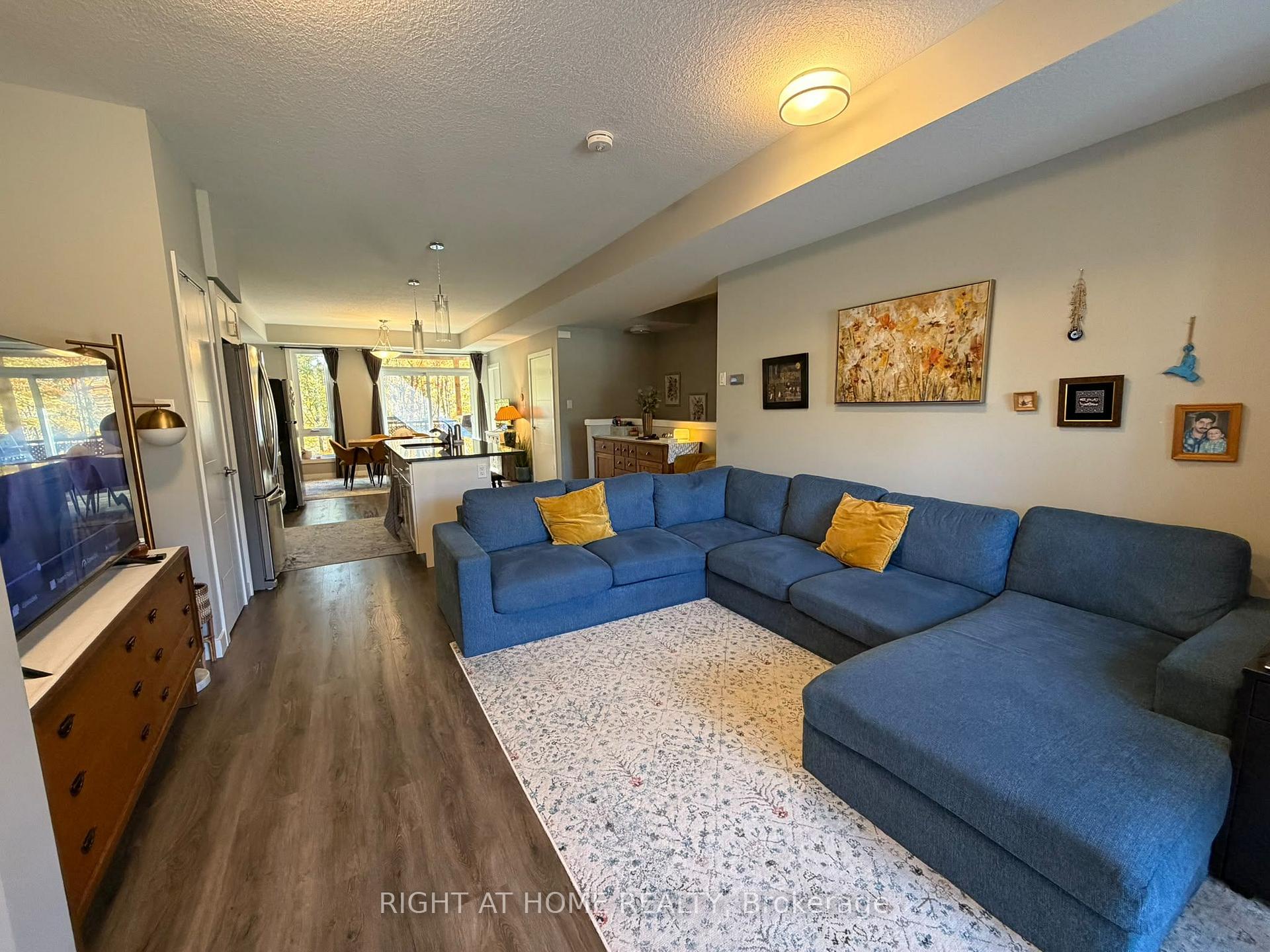 Photo 10 of Unit 03, 83 Beechwood Avenue, Guelph, Junction/Onward Willow — HOMEH