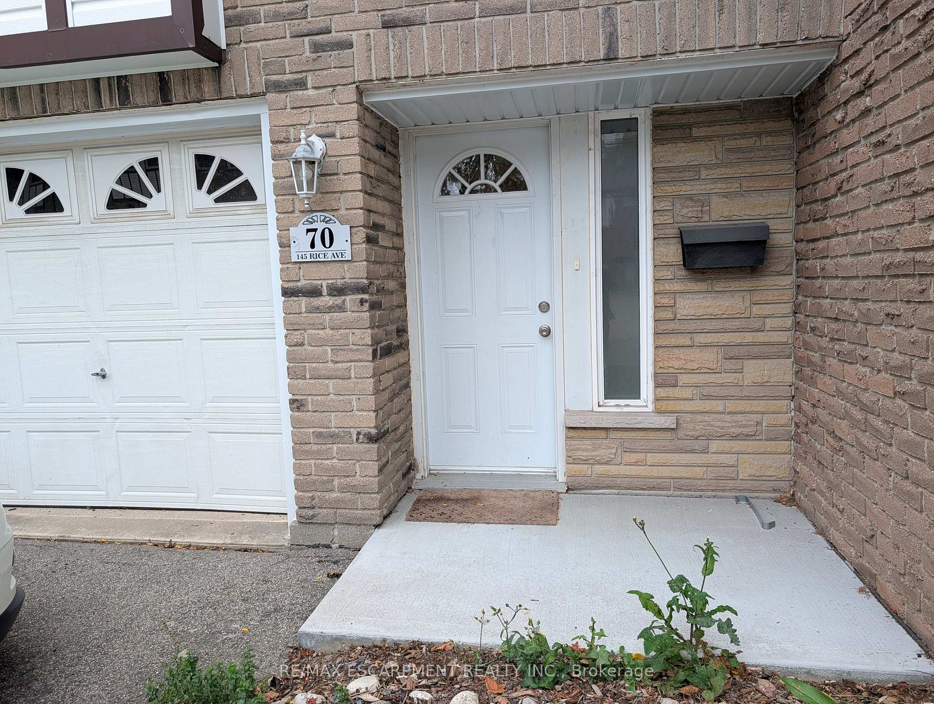 Photo 2 of Unit 70, 145 Rice Avenue, Hamilton, Fessenden — HOMEH