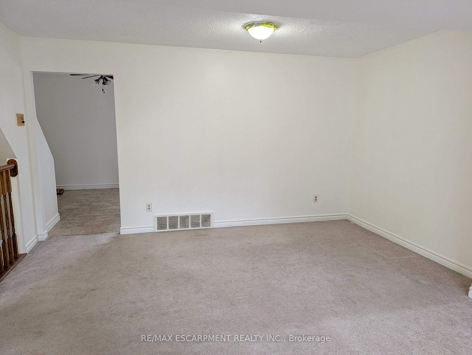 Photo 7 of Unit 70, 145 Rice Avenue, Hamilton, Fessenden — HOMEH