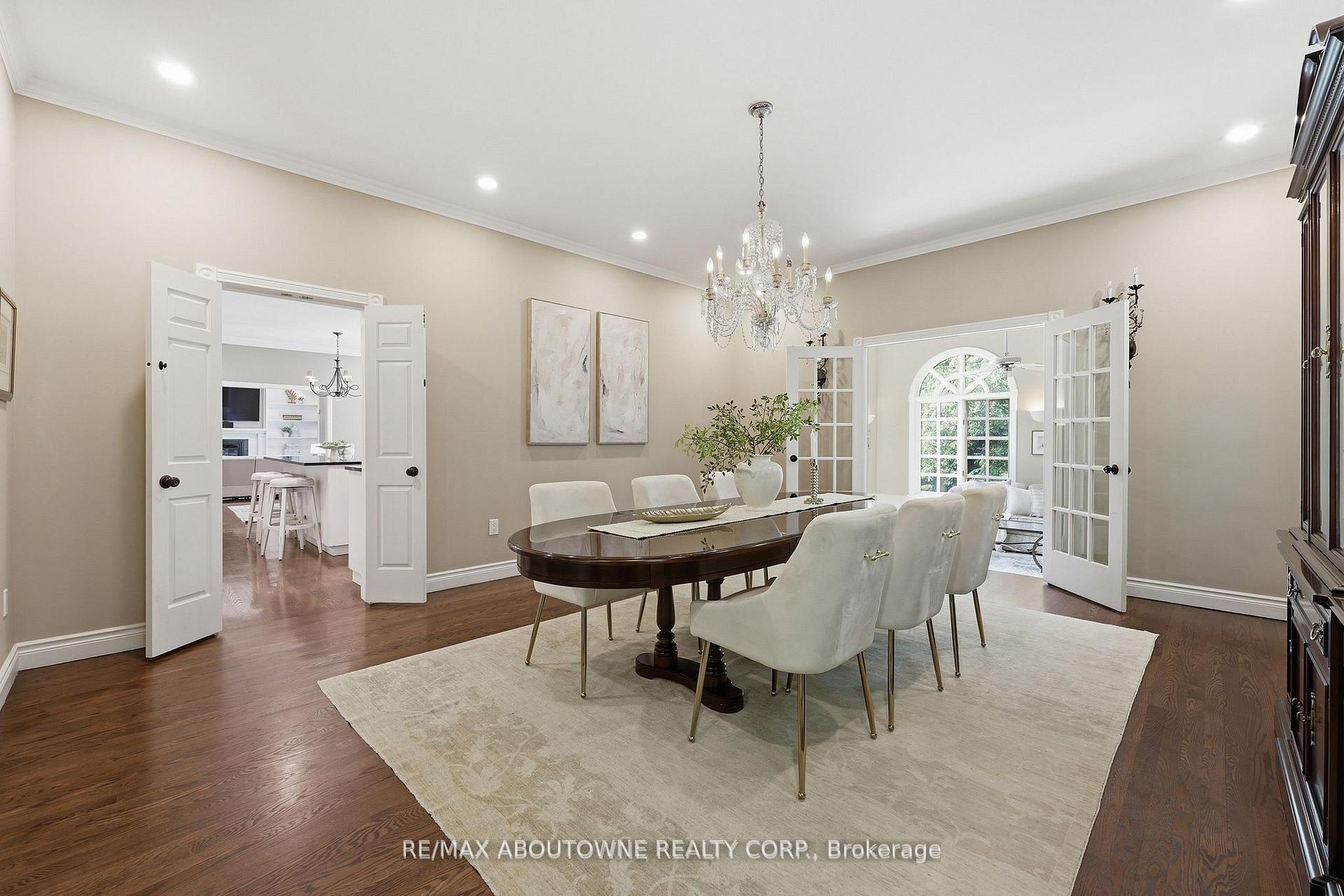 Photo 11 of 437 Cairncroft Road, Oakville, Morrison — HOMEH