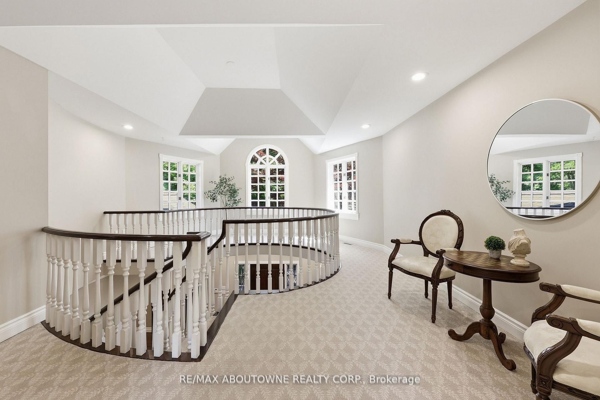 Photo 24 of 437 Cairncroft Road, Oakville, Morrison — HOMEH