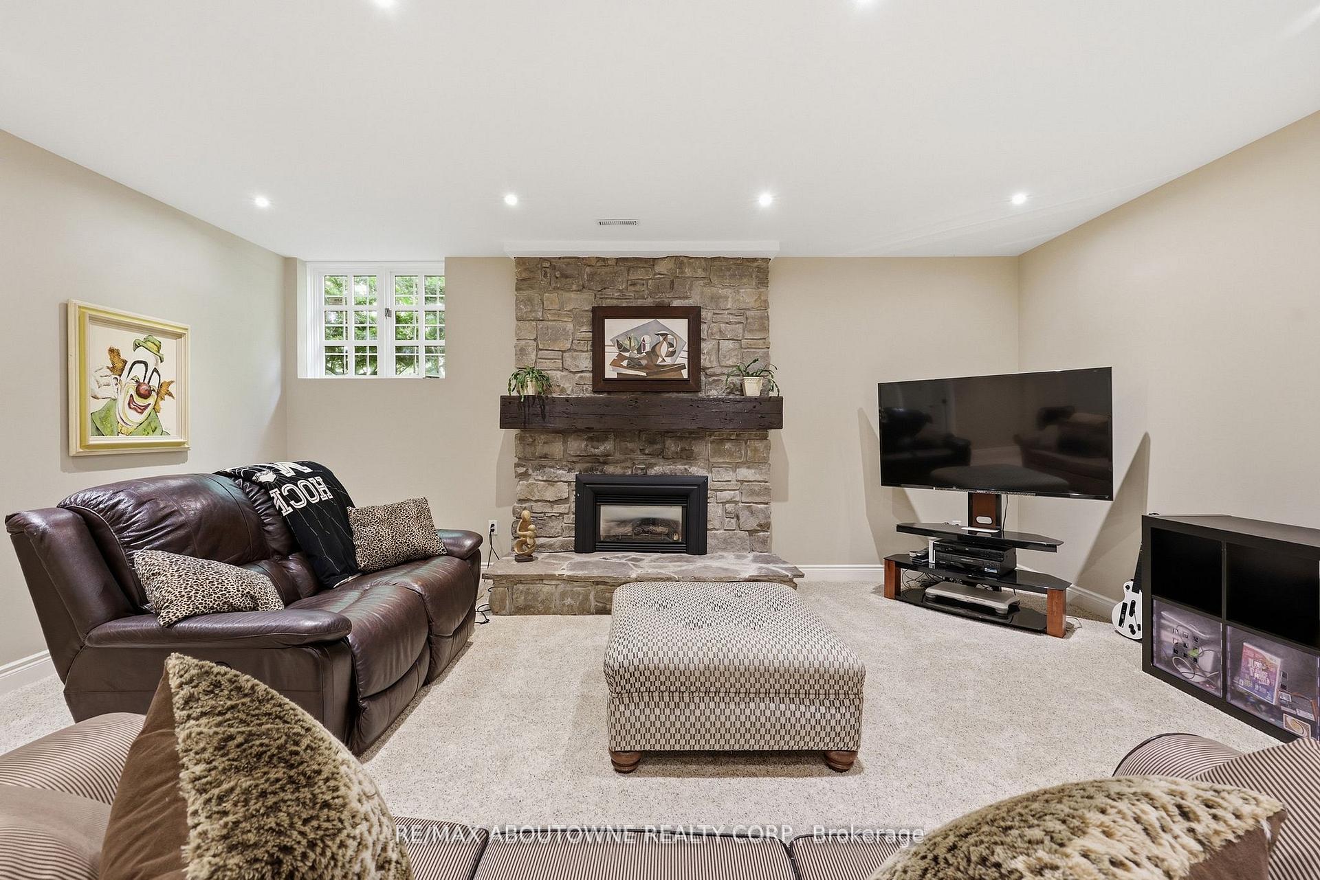 Photo 41 of 437 Cairncroft Road, Oakville, Morrison — HOMEH