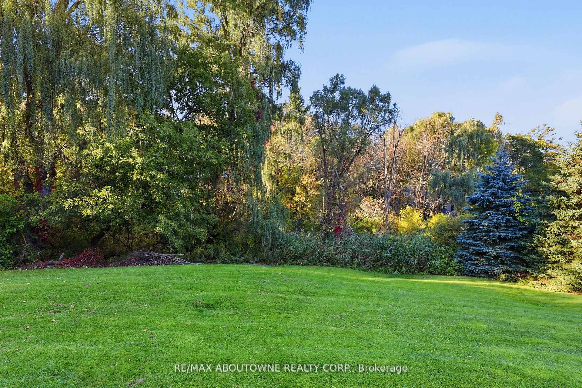 Photo 46 of 437 Cairncroft Road, Oakville, Morrison — HOMEH
