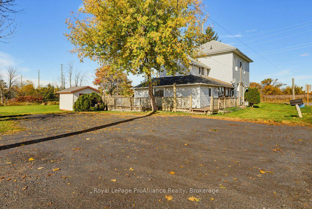 Photo 3 of 533 Avonlough Road, Belleville, Belleville Ward — HOMEH