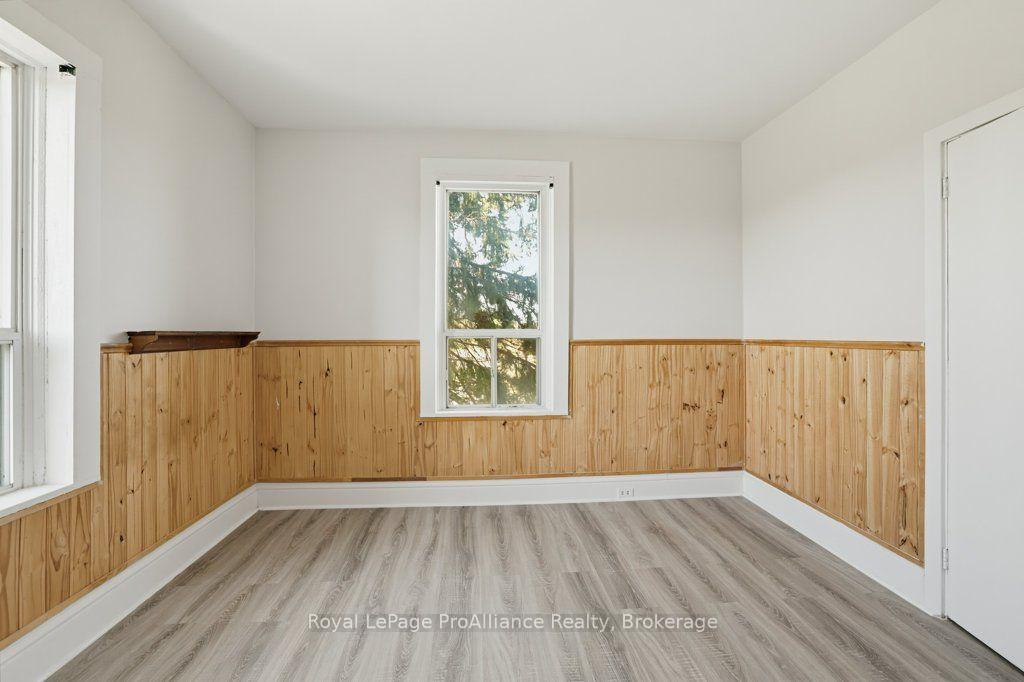 Photo 23 of 533 Avonlough Road, Belleville, Belleville Ward — HOMEH