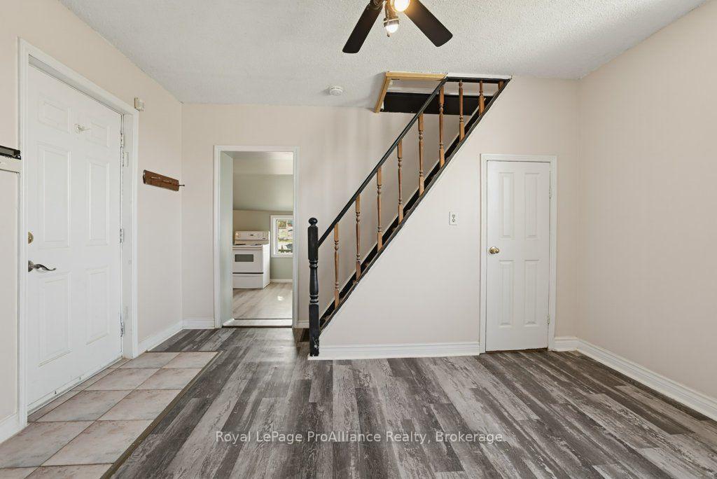 Photo 32 of 533 Avonlough Road, Belleville, Belleville Ward — HOMEH