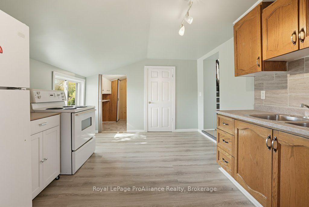 Photo 34 of 533 Avonlough Road, Belleville, Belleville Ward — HOMEH