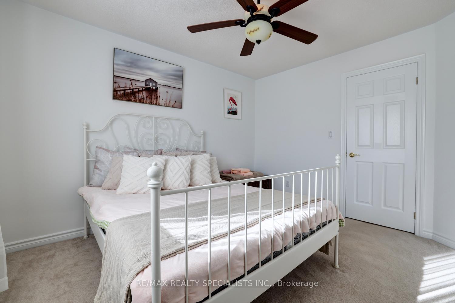 Photo 26 of 79 Westlawn Drive, Hamilton, Kennedy — HOMEH
