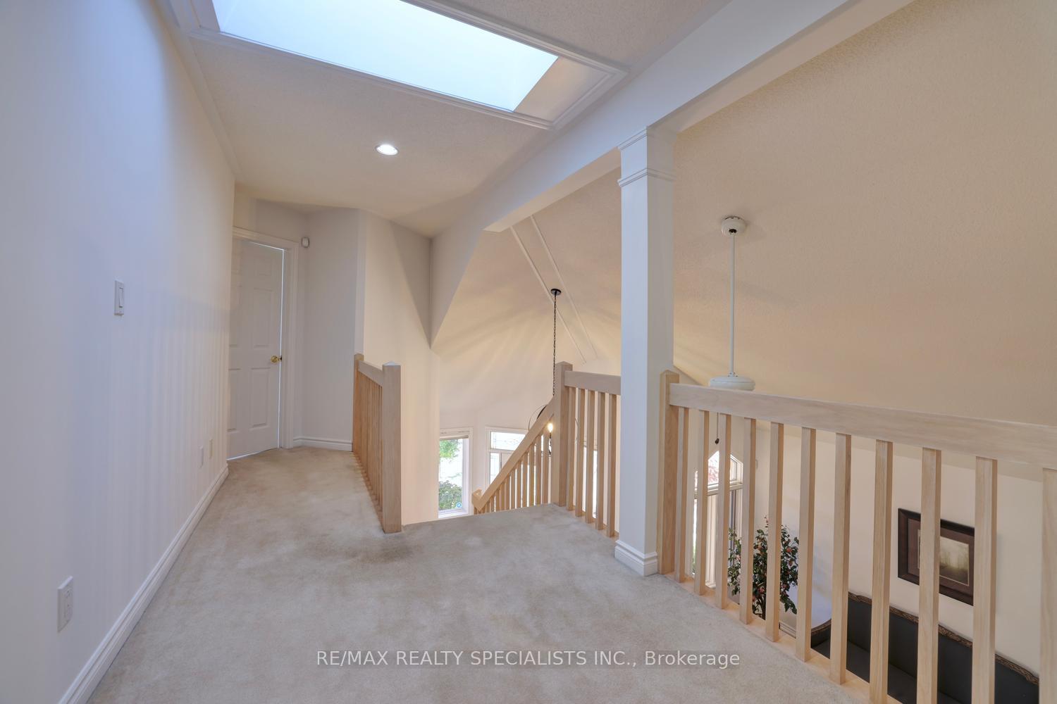 Photo 29 of 79 Westlawn Drive, Hamilton, Kennedy — HOMEH