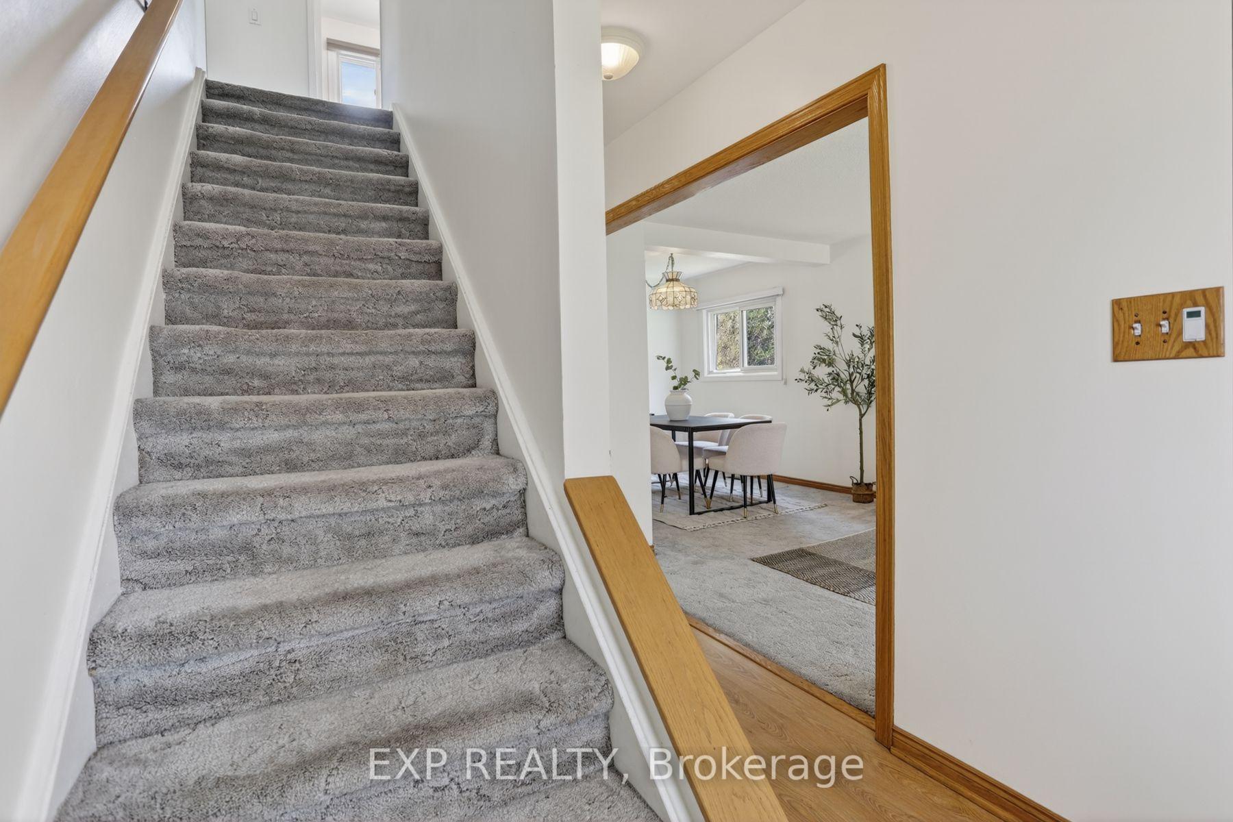 Photo 4 of Unit B, 117 Rands Road, Ajax, South West — HOMEH