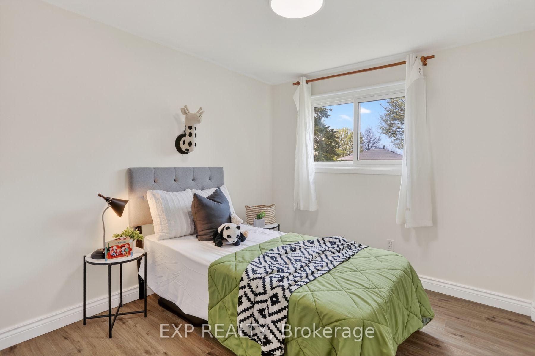 Photo 23 of Unit B, 117 Rands Road, Ajax, South West — HOMEH