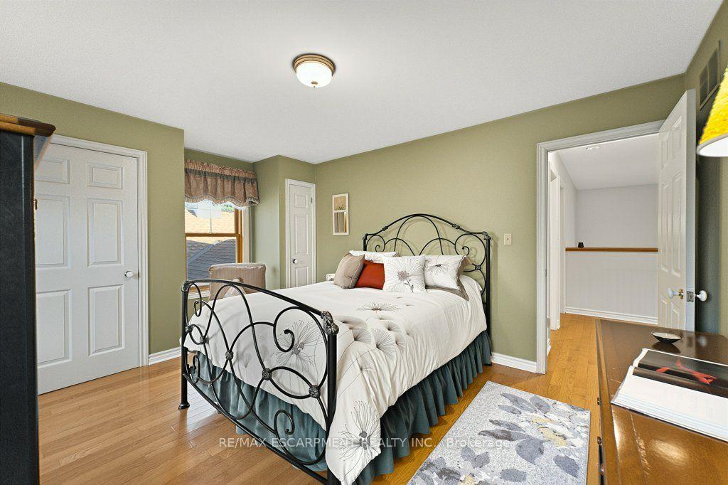 Photo 30 of 12 Weneil Drive, Hamilton, Freelton — HOMEH