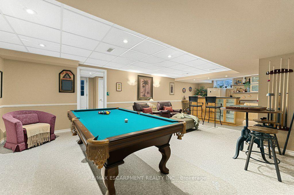 Photo 32 of 12 Weneil Drive, Hamilton, Freelton — HOMEH
