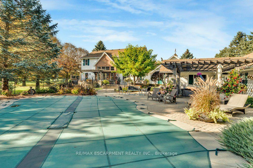 Photo 46 of 12 Weneil Drive, Hamilton, Freelton — HOMEH