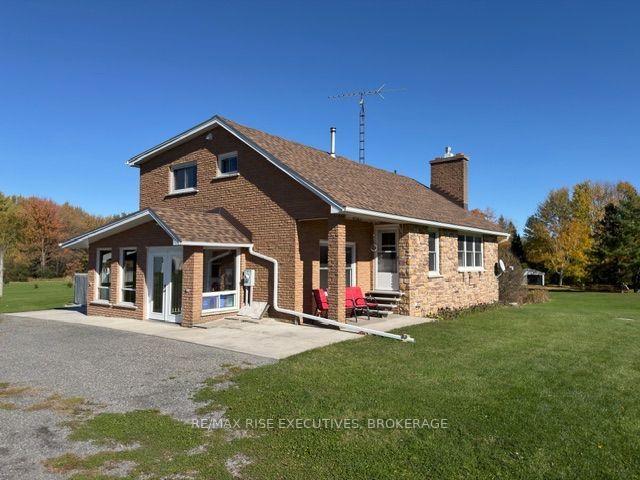 Photo 2 of 3374 Accommodation Road, Kingston, City North of 401 — HOMEH