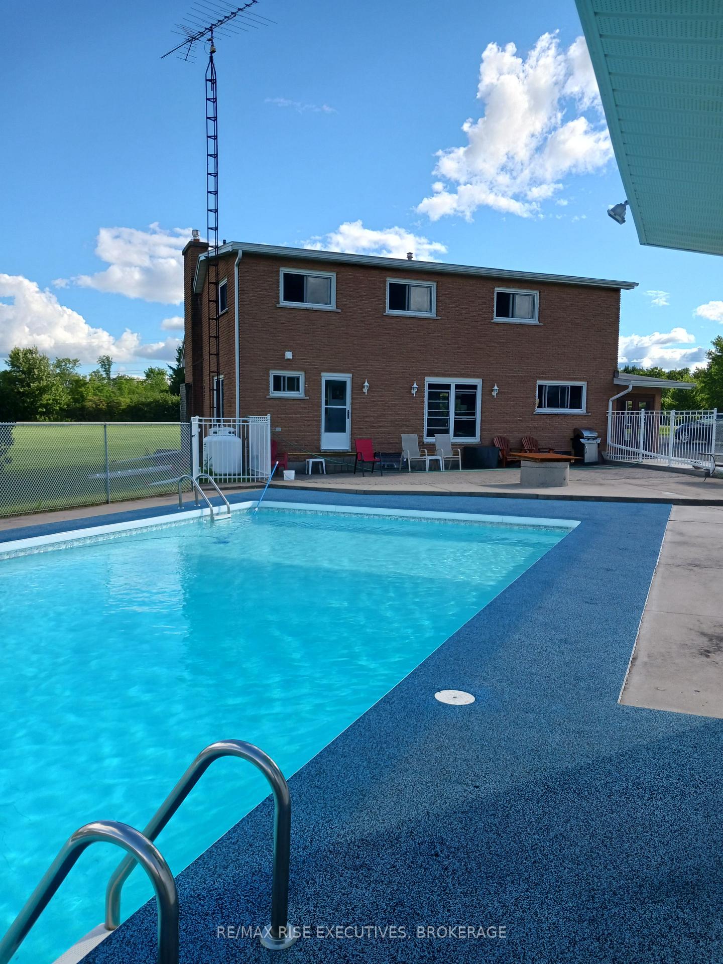 Photo 24 of 3374 Accommodation Road, Kingston, City North of 401 — HOMEH