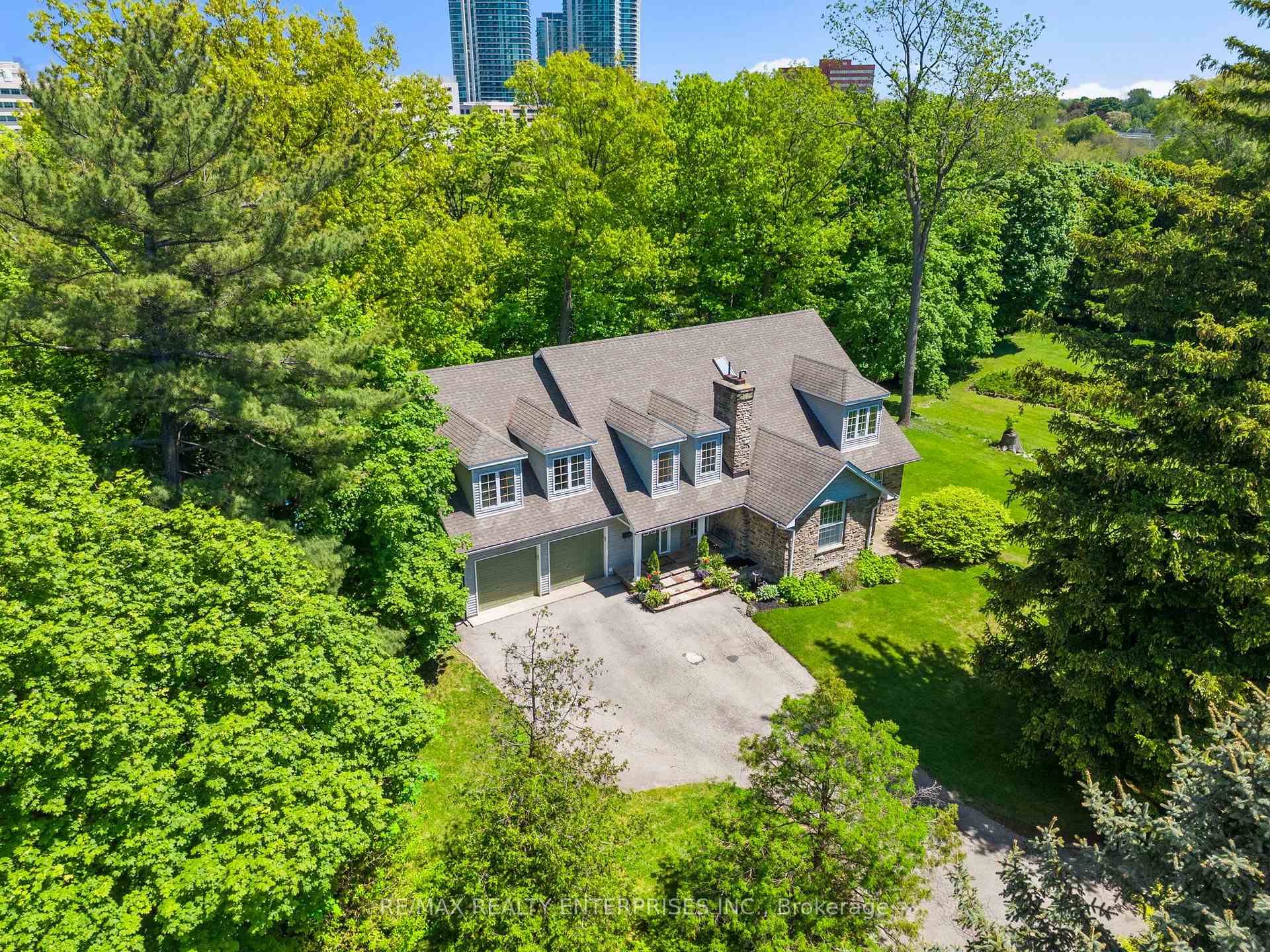 Photo 1 of 1690 Sherway Drive, Mississauga, Lakeview — HOMEH
