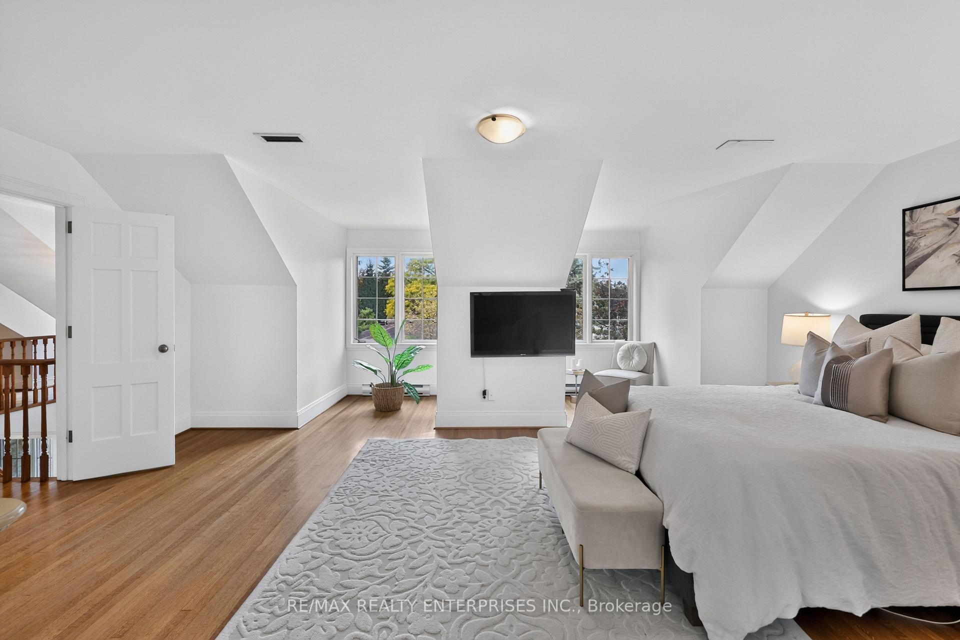 Photo 24 of 1690 Sherway Drive, Mississauga, Lakeview — HOMEH