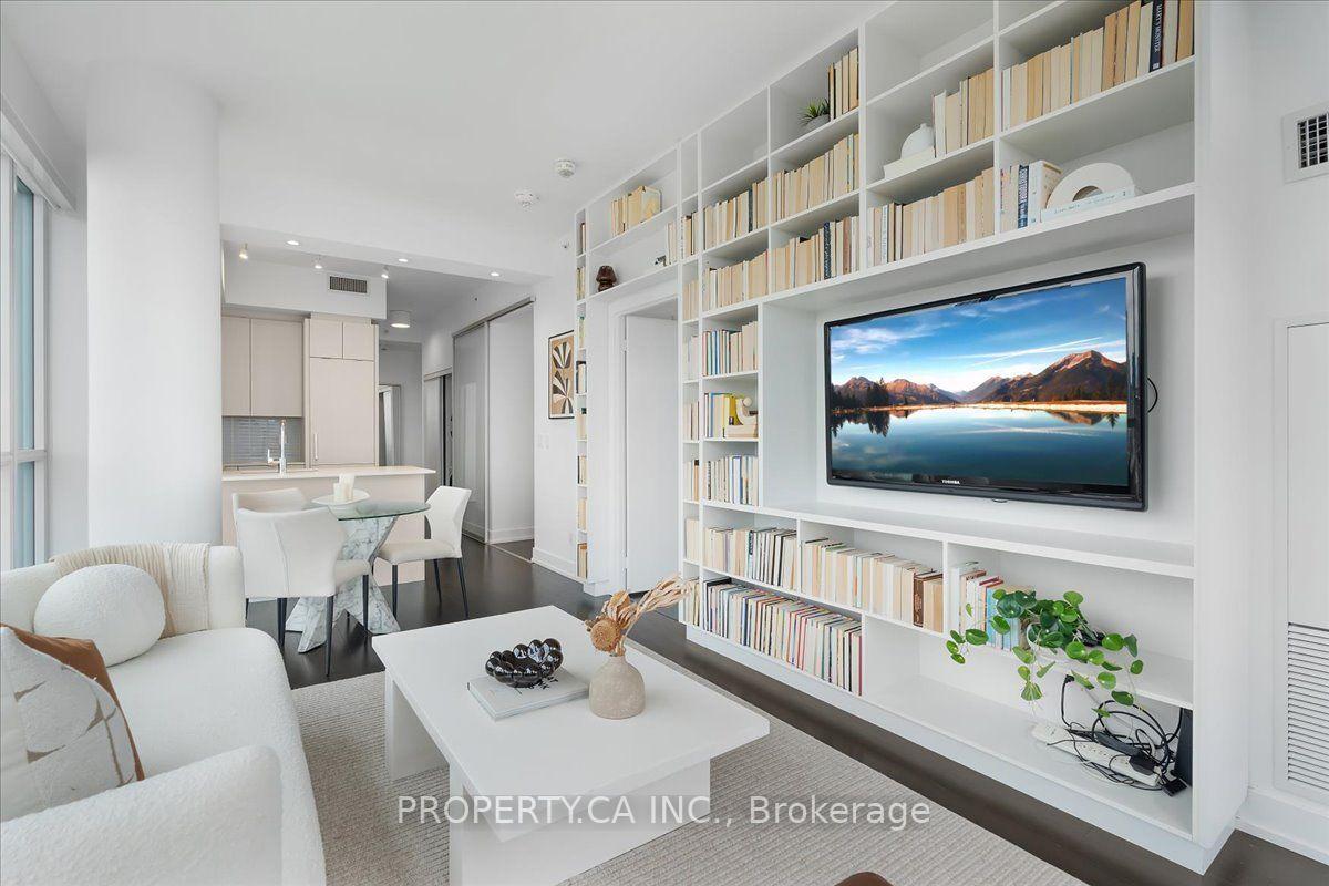 Photo 12 of Unit 2204, 181 Bedford Road, Toronto, The Annex — HOMEH