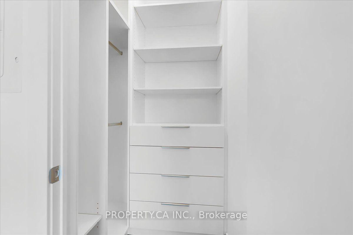 Photo 15 of Unit 2204, 181 Bedford Road, Toronto, The Annex — HOMEH