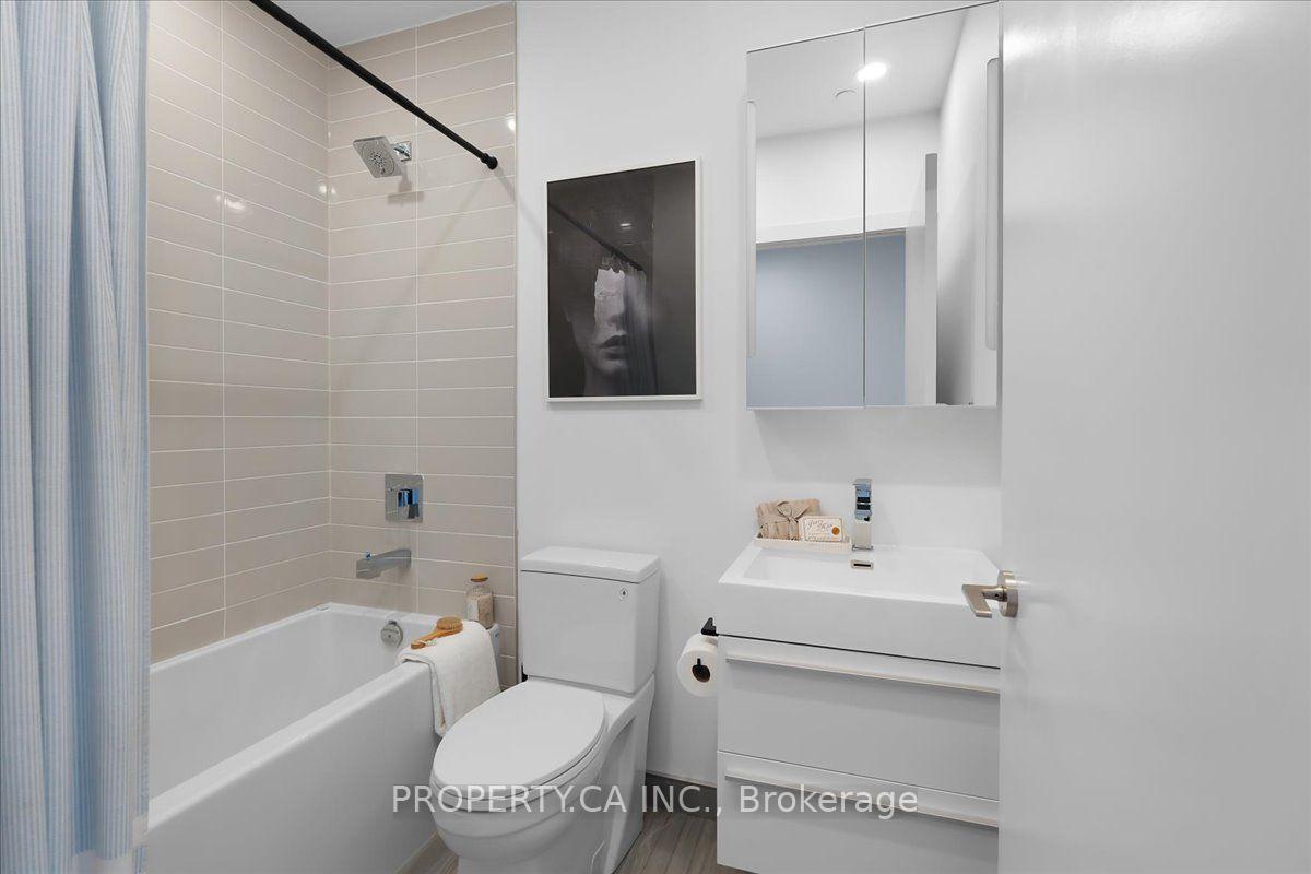 Photo 19 of Unit 2204, 181 Bedford Road, Toronto, The Annex — HOMEH