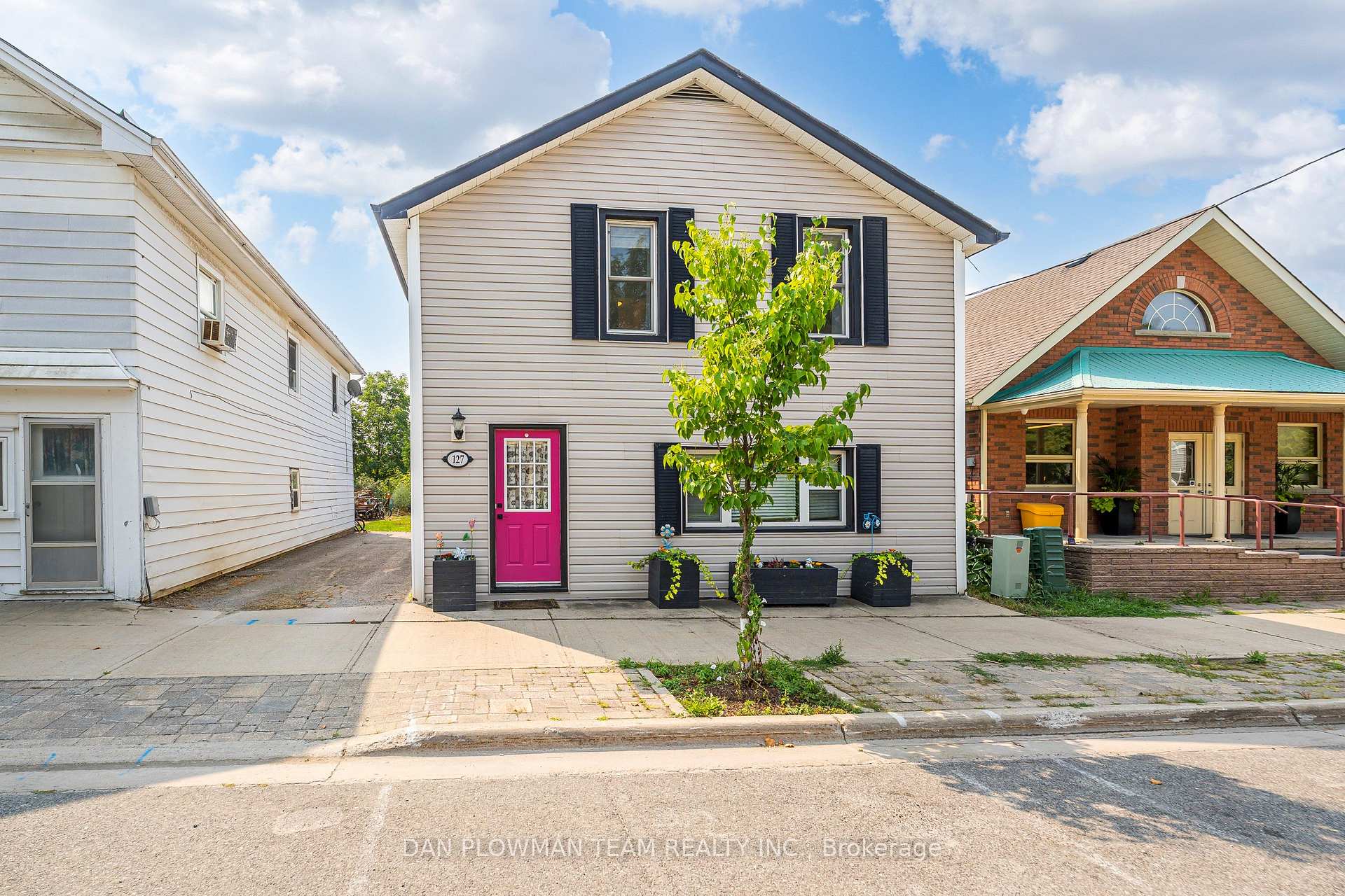 Photo 1 of 127 River Street, Brock, Sunderland — HOMEH