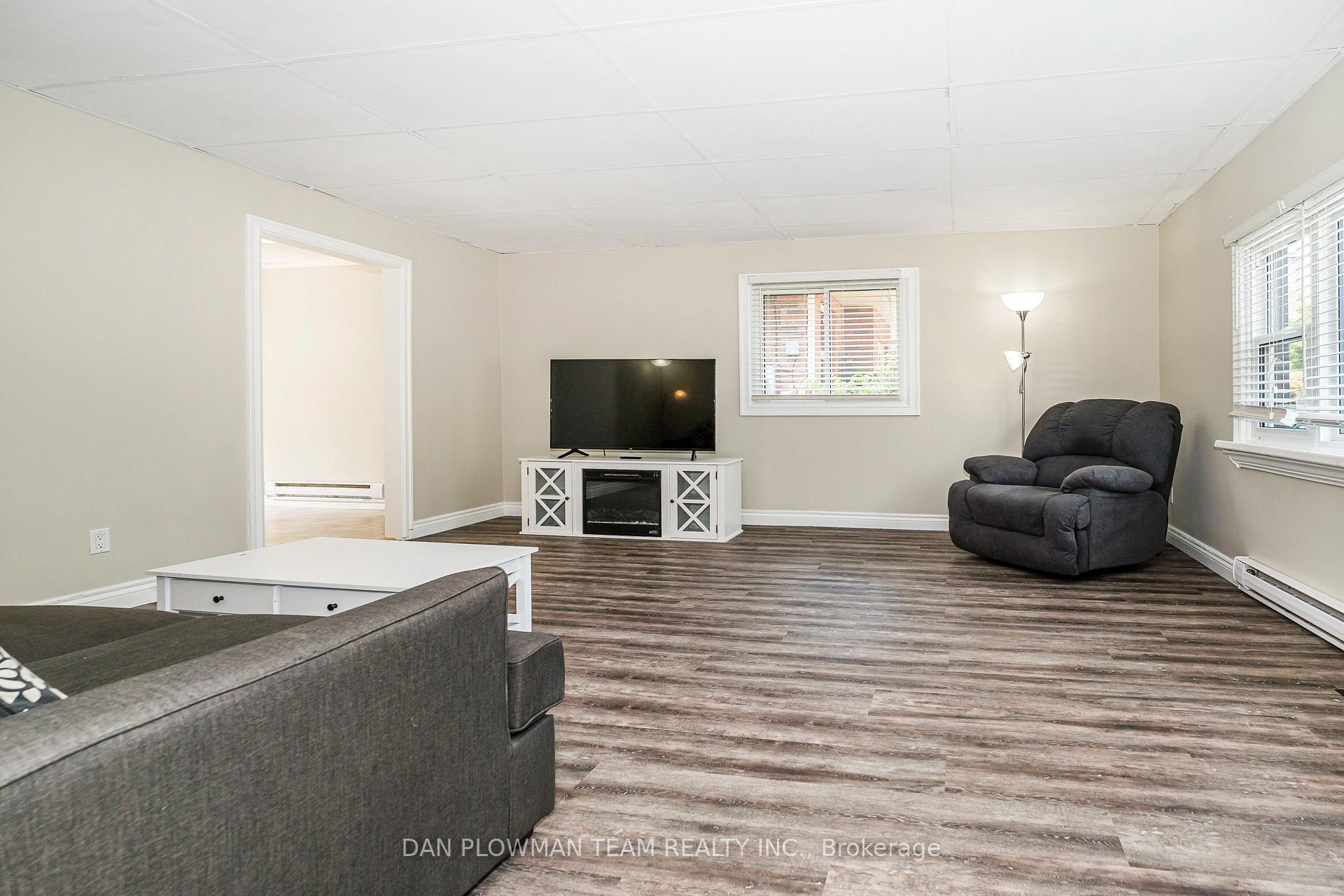 Photo 5 of 127 River Street, Brock, Sunderland — HOMEH