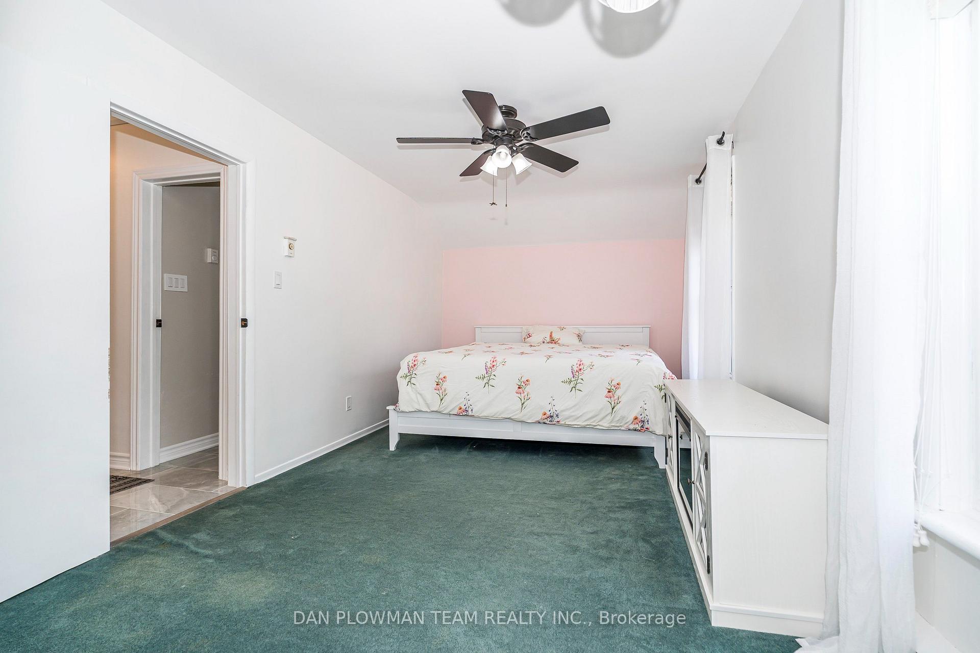 Photo 17 of 127 River Street, Brock, Sunderland — HOMEH