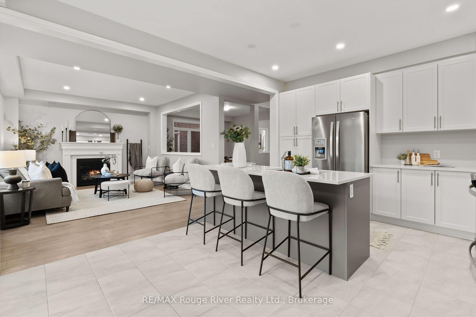 Photo 12 of 286 Lyle Drive, Clarington, Bowmanville — HOMEH