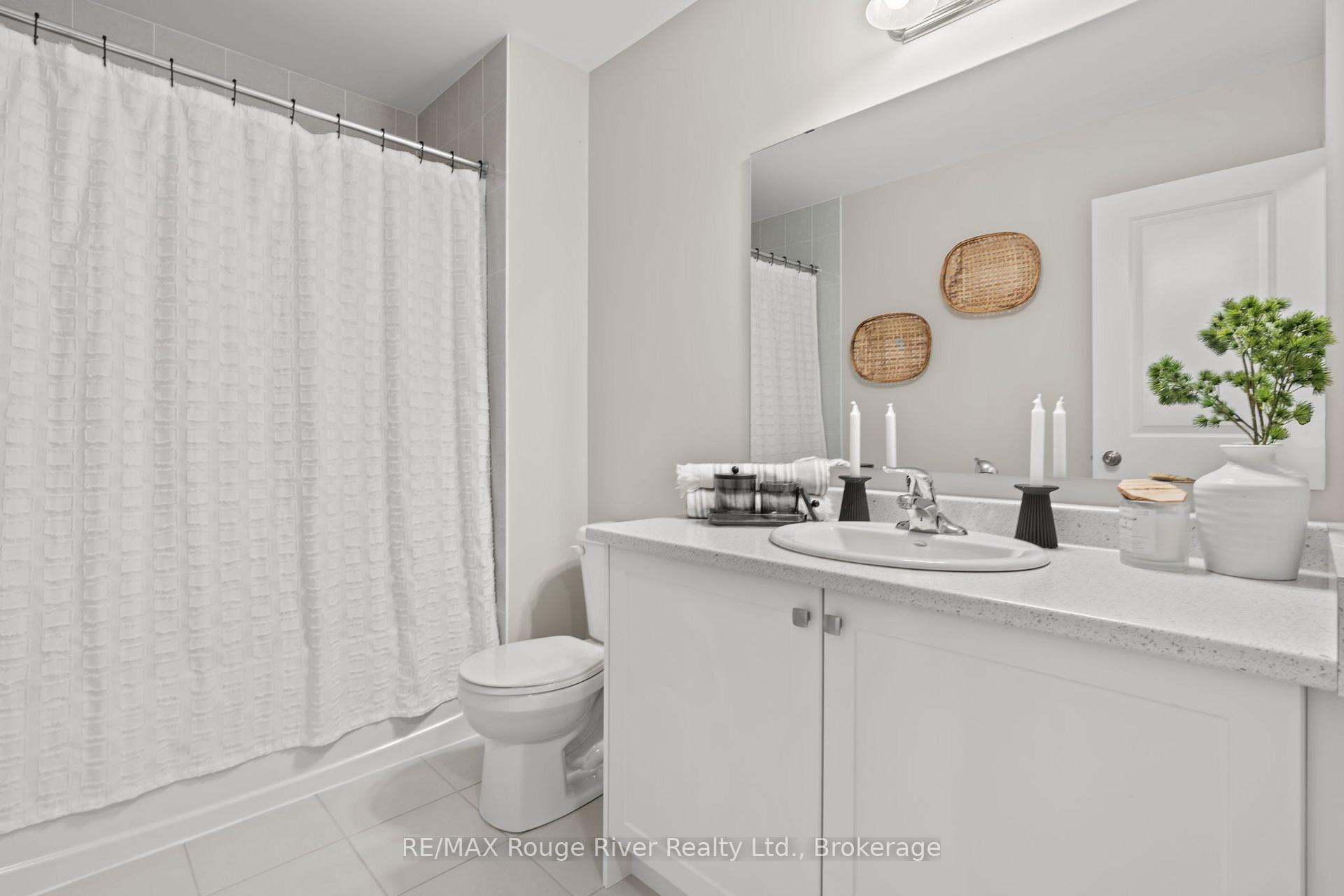 Photo 20 of 286 Lyle Drive, Clarington, Bowmanville — HOMEH
