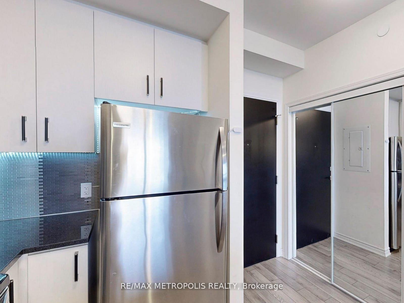 Photo 24 of Unit 401, 200 Lagerfeld Drive, Brampton, Northwest Brampton — HOMEH
