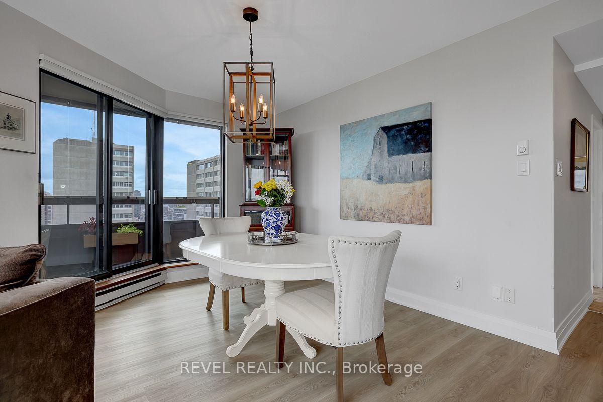 Photo 7 of Unit 2003, 556 Laurier Avenue W, Ottawa, Ottawa Centre — HOMEH