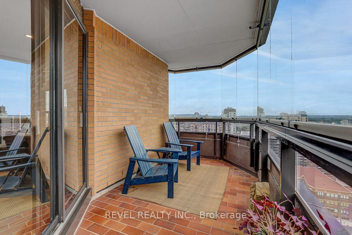 Photo 15 of Unit 2003, 556 Laurier Avenue W, Ottawa, Ottawa Centre — HOMEH
