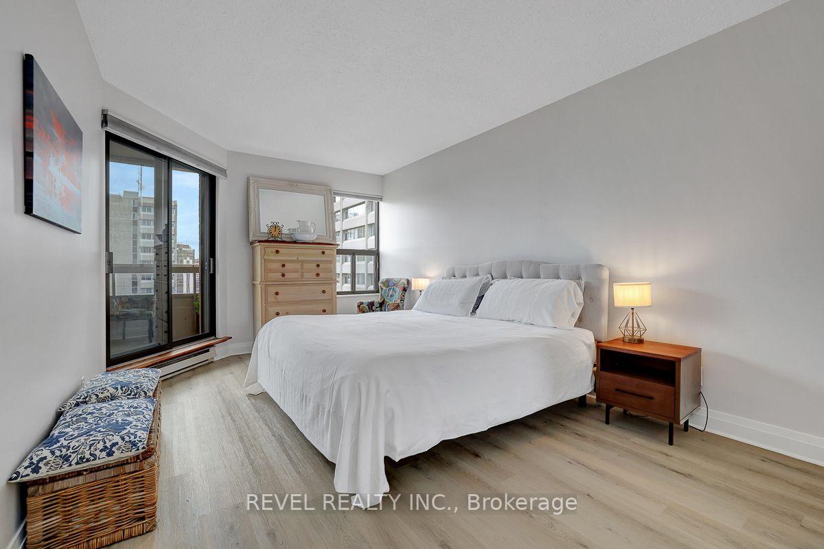 Photo 19 of Unit 2003, 556 Laurier Avenue W, Ottawa, Ottawa Centre — HOMEH