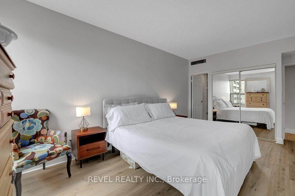Photo 20 of Unit 2003, 556 Laurier Avenue W, Ottawa, Ottawa Centre — HOMEH