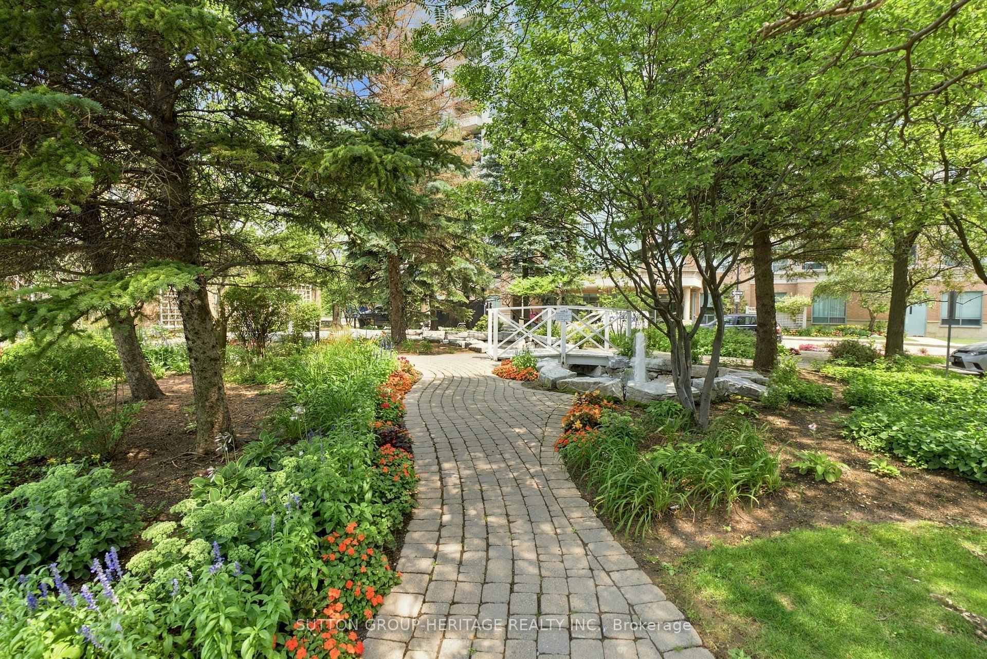 Photo 2 of Unit 233, 125 Omni Drive, Scarborough, Bendale — HOMEH