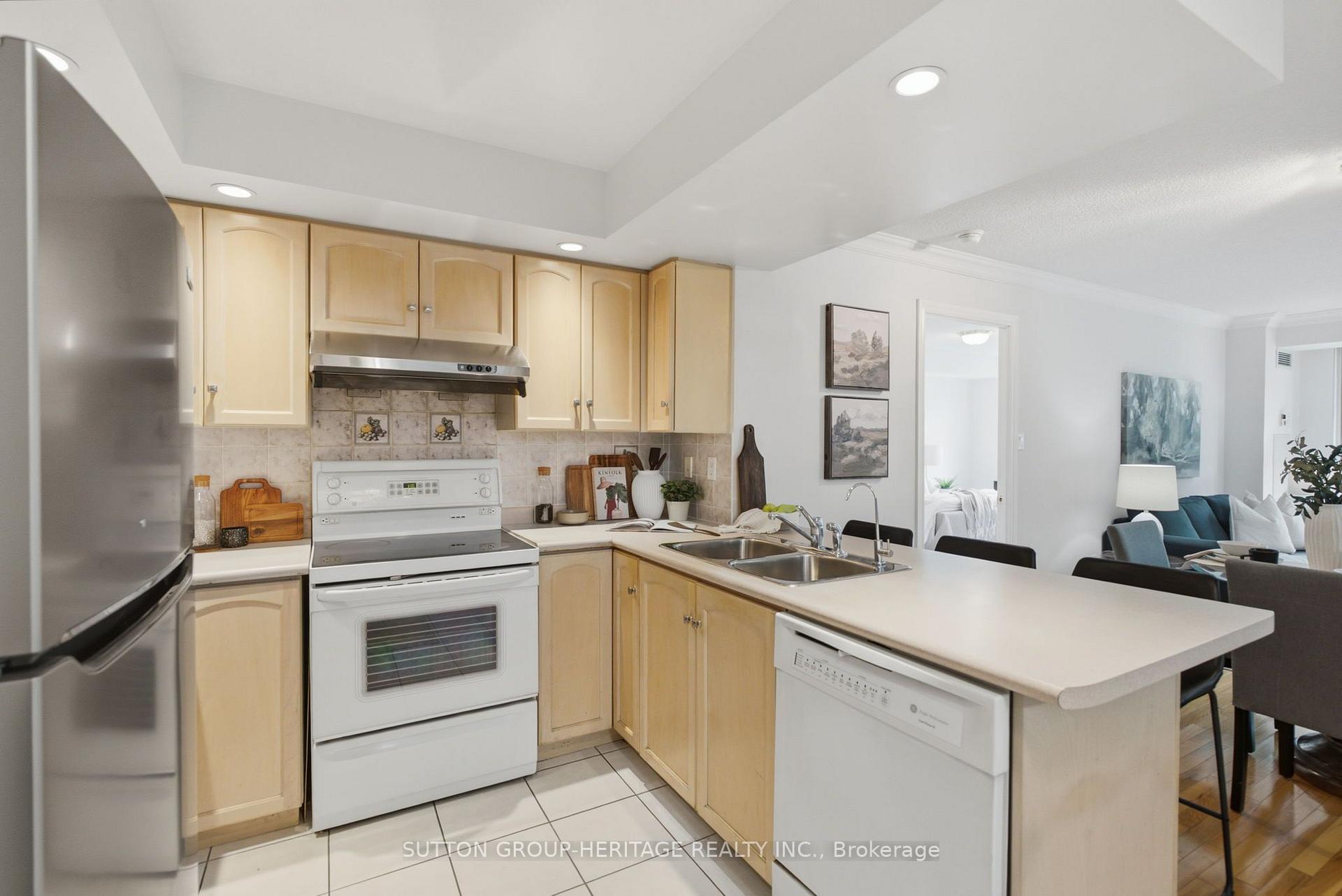 Photo 25 of Unit 233, 125 Omni Drive, Scarborough, Bendale — HOMEH