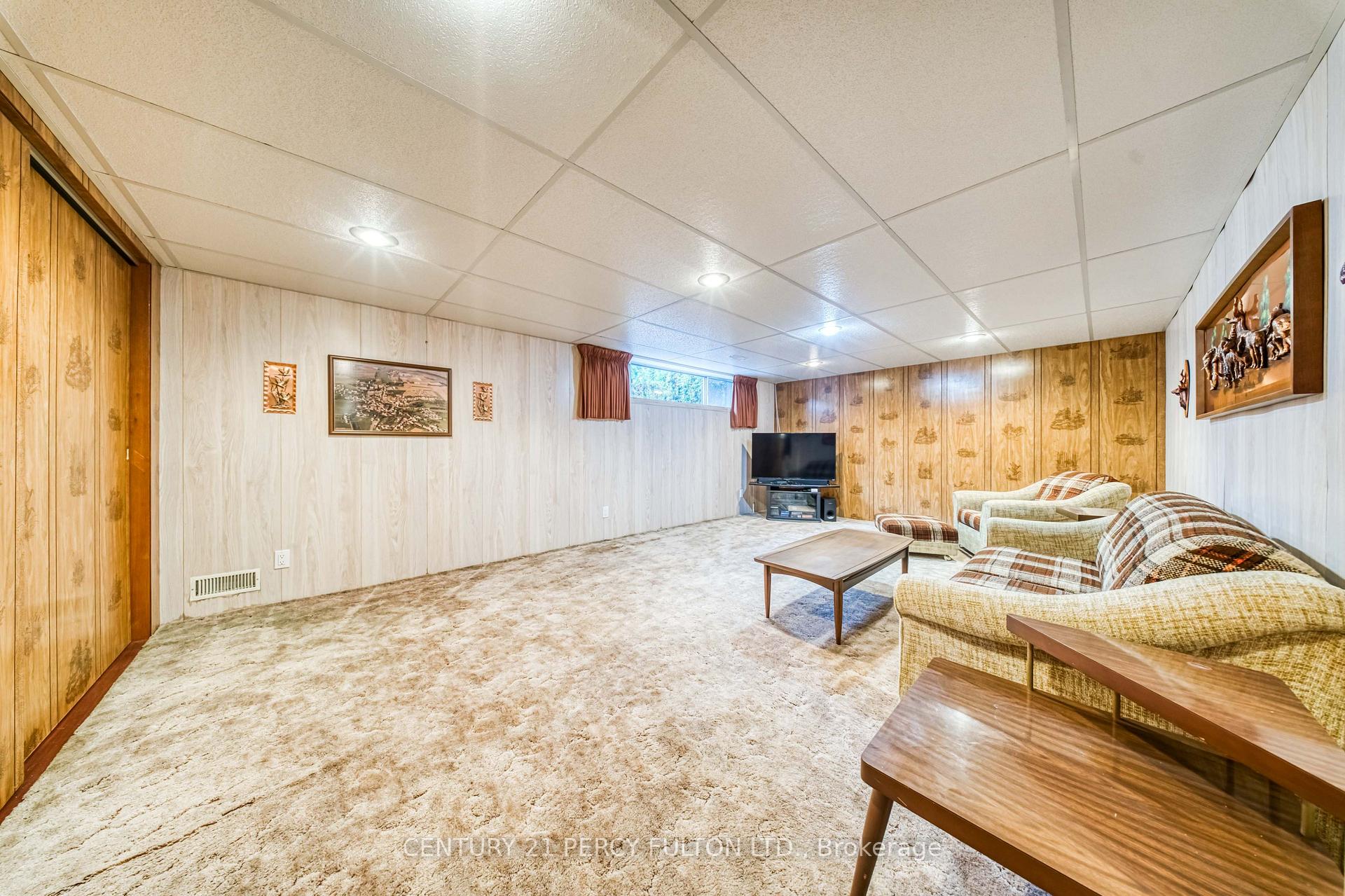 Photo 23 of 32 Bromton Drive, Scarborough, Bendale — HOMEH