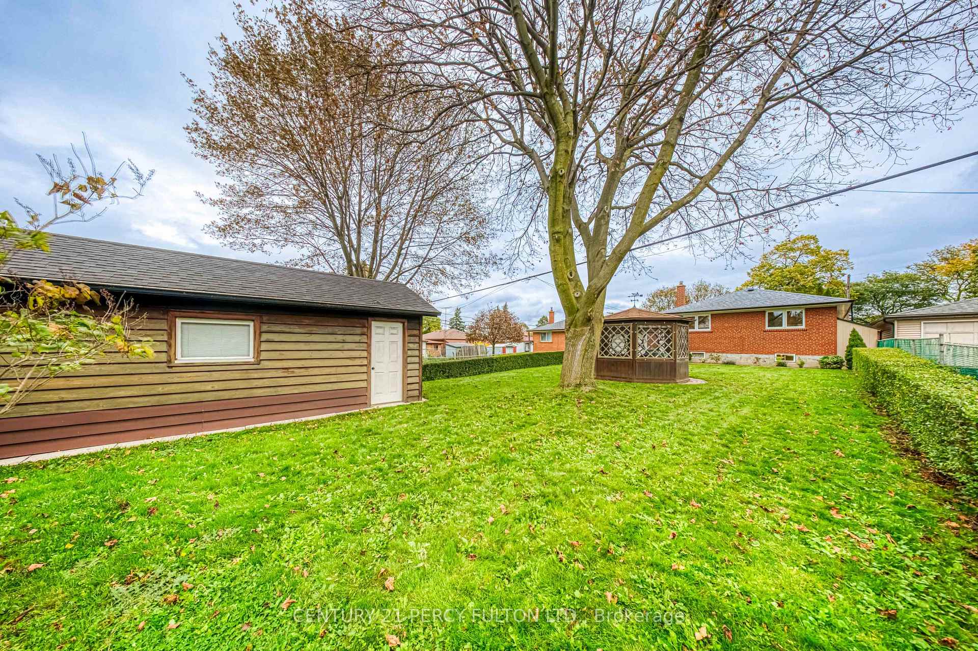 Photo 34 of 32 Bromton Drive, Scarborough, Bendale — HOMEH