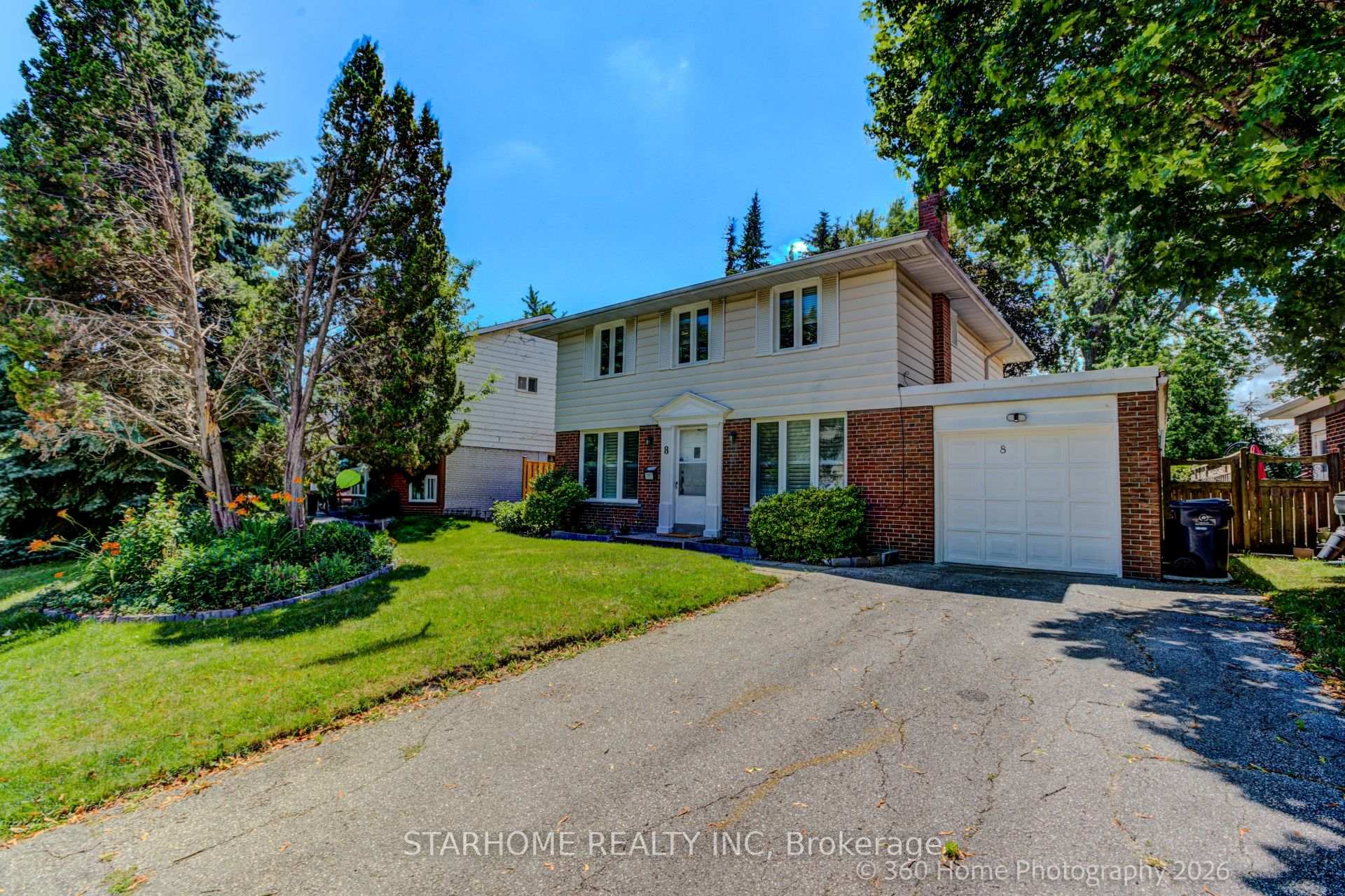 Photo of 8 Shaughnessy Boulevard