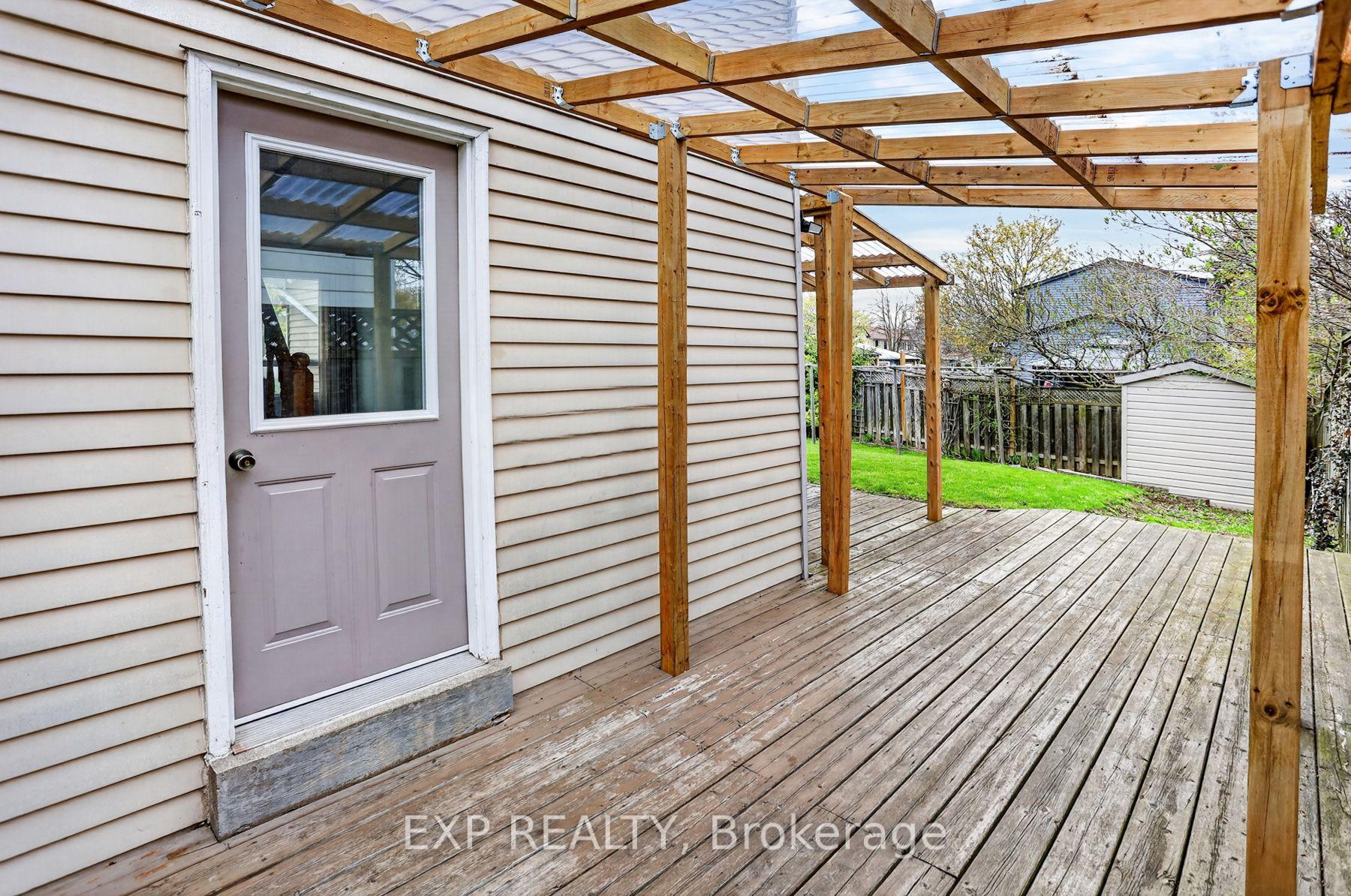 Photo 6 of Unit A, 117 Rands Road, Ajax, South West — HOMEH