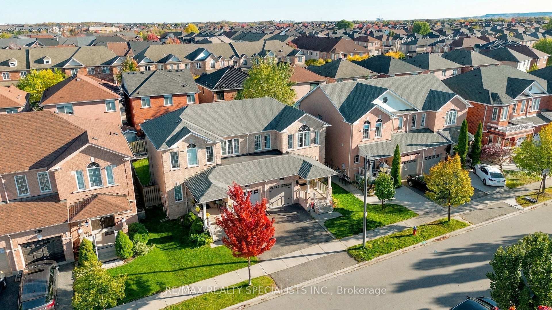 Photo 1 of 1108 Cumming Boulevard, Milton, Clarke — HOMEH