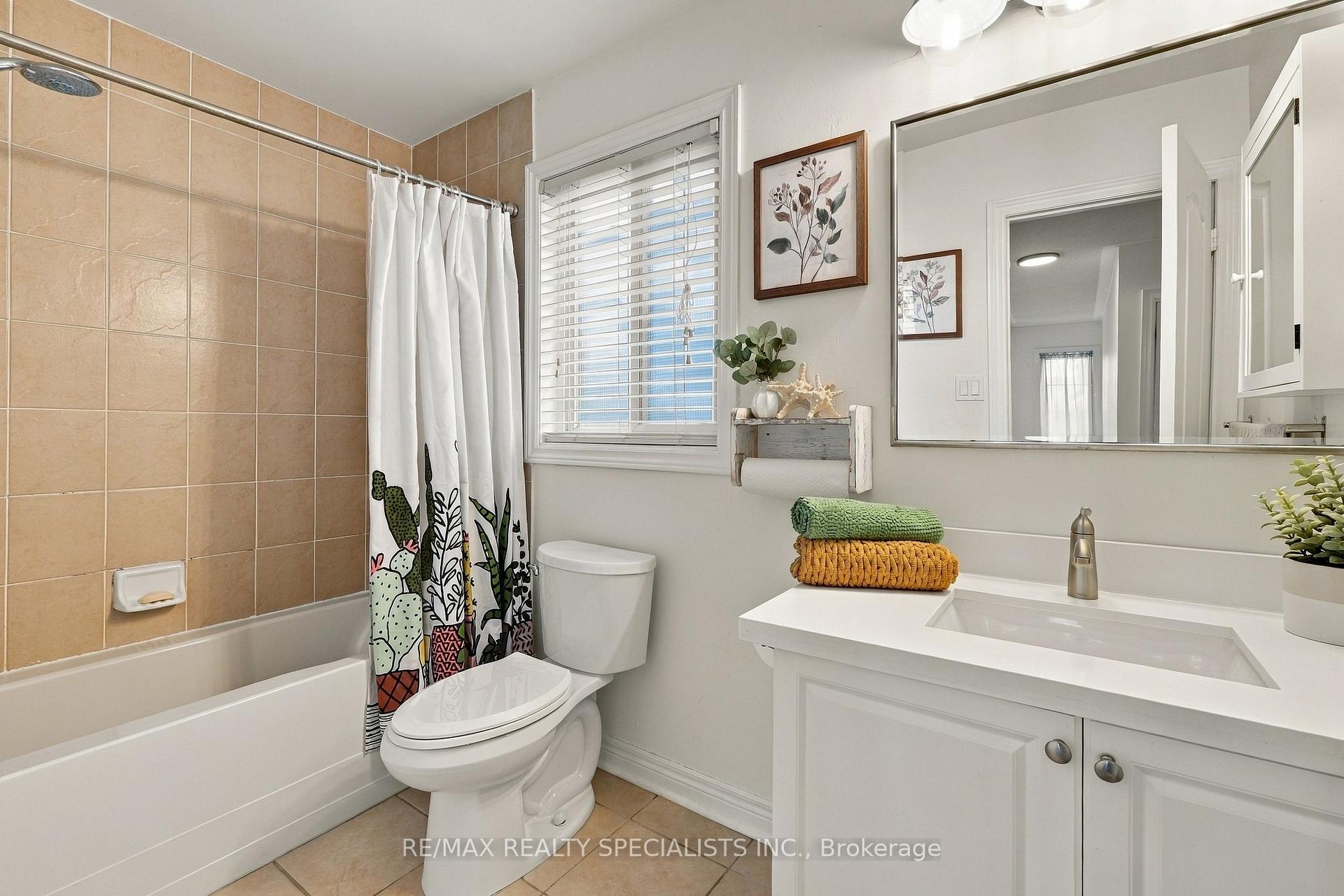 Photo 25 of 1108 Cumming Boulevard, Milton, Clarke — HOMEH