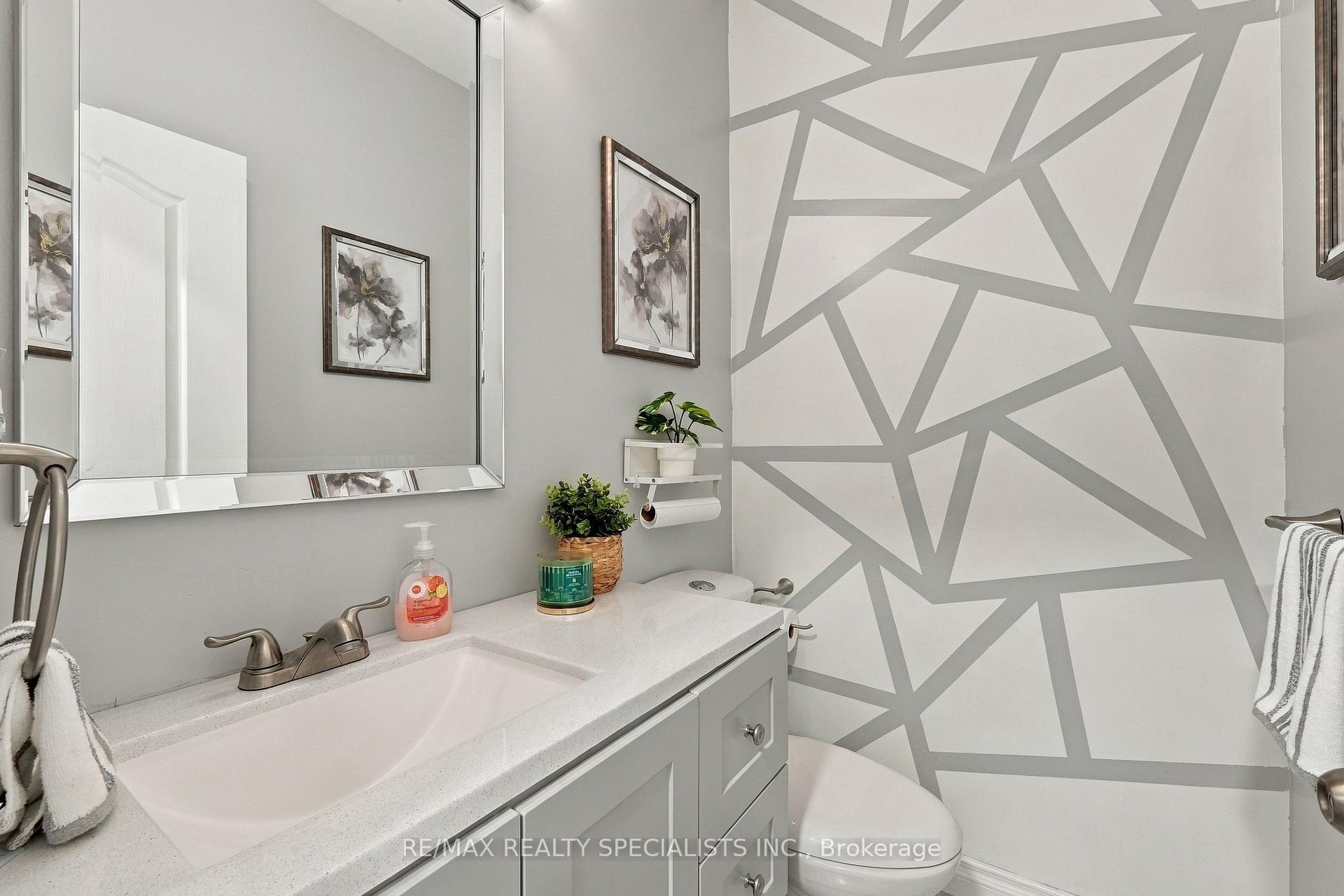 Photo 26 of 1108 Cumming Boulevard, Milton, Clarke — HOMEH