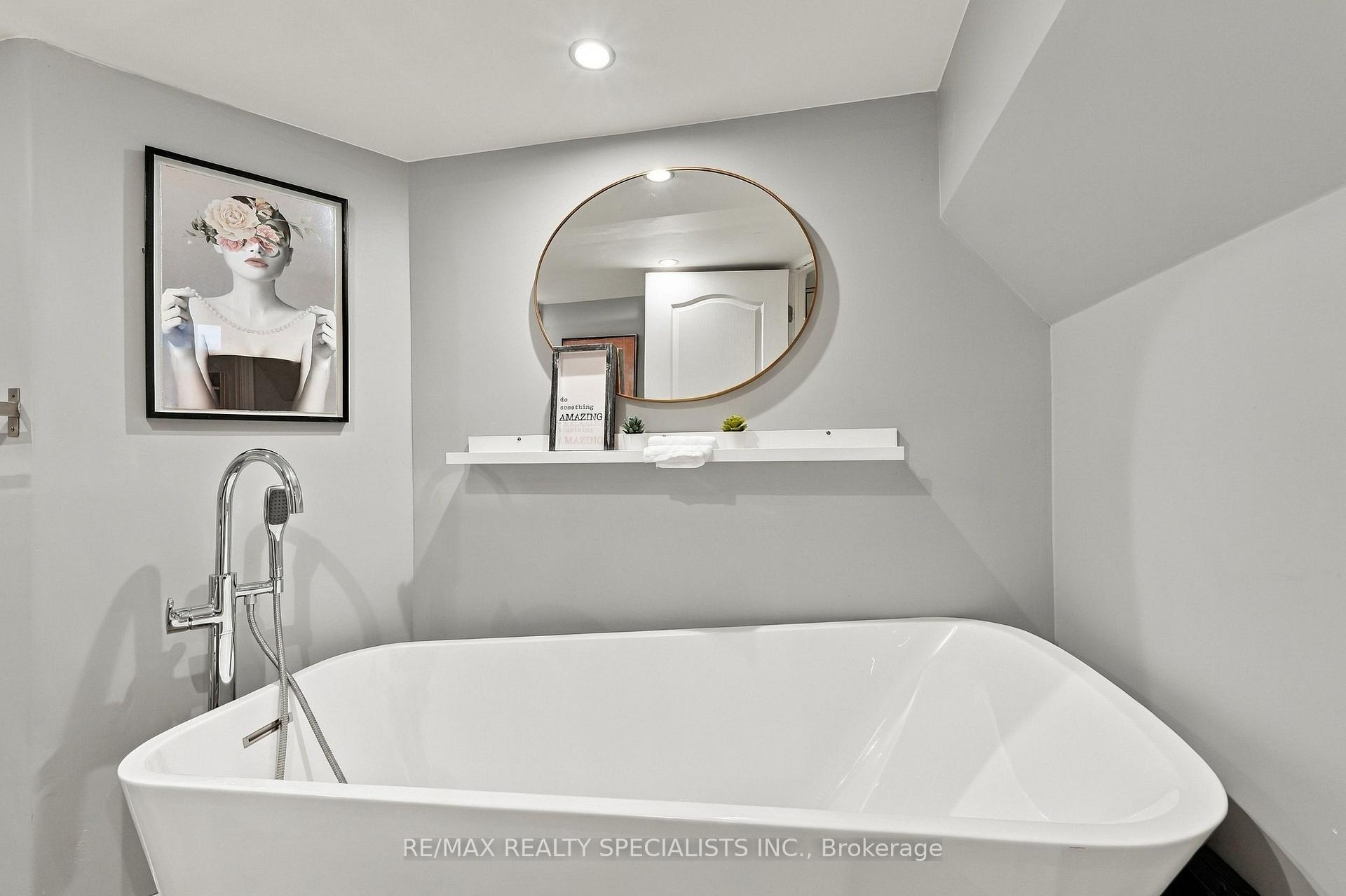 Photo 27 of 1108 Cumming Boulevard, Milton, Clarke — HOMEH
