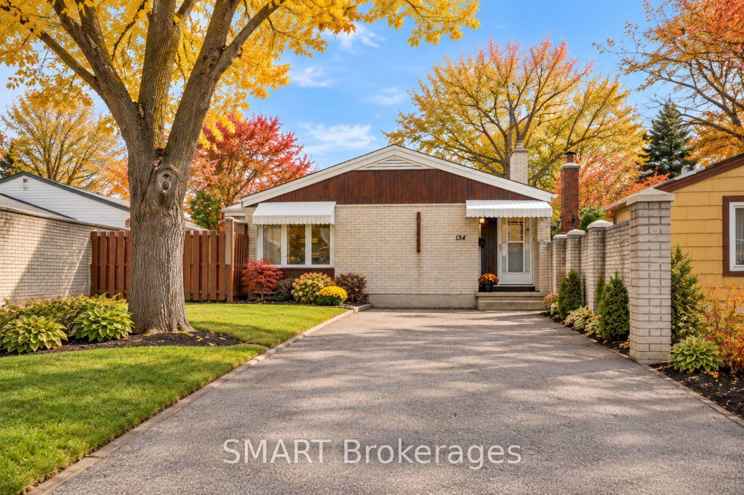 Photo 3 of 134 Pepperwood Crescent, Kitchener, Chicopee/Freeport — HOMEH